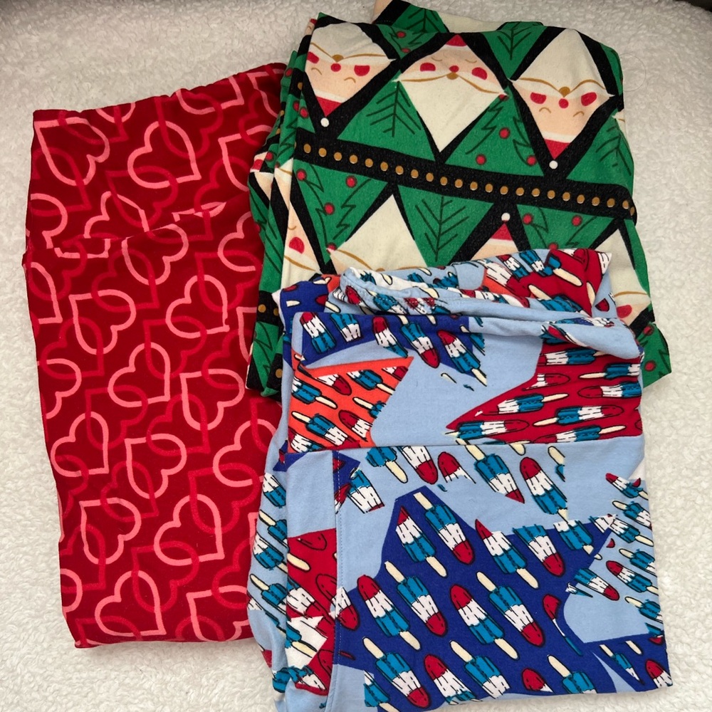 LulaRoe Holiday Leggings OS